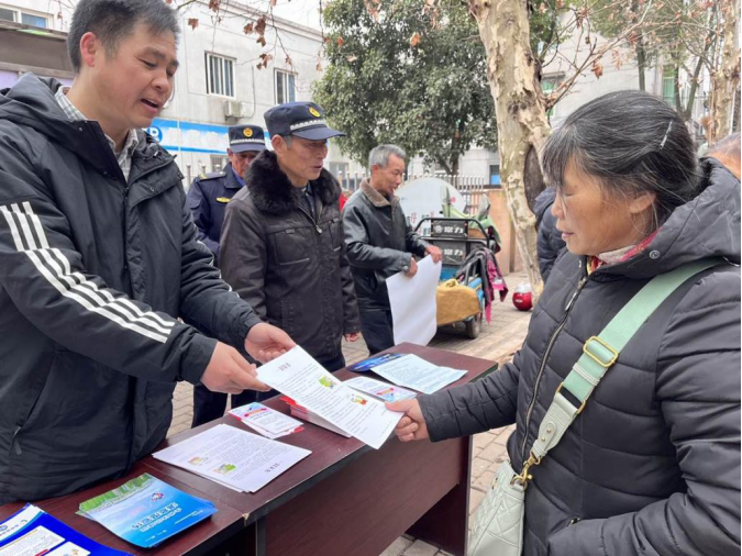 浙江衢州江山：平安迎新年 反邪宣传不停歇436.png